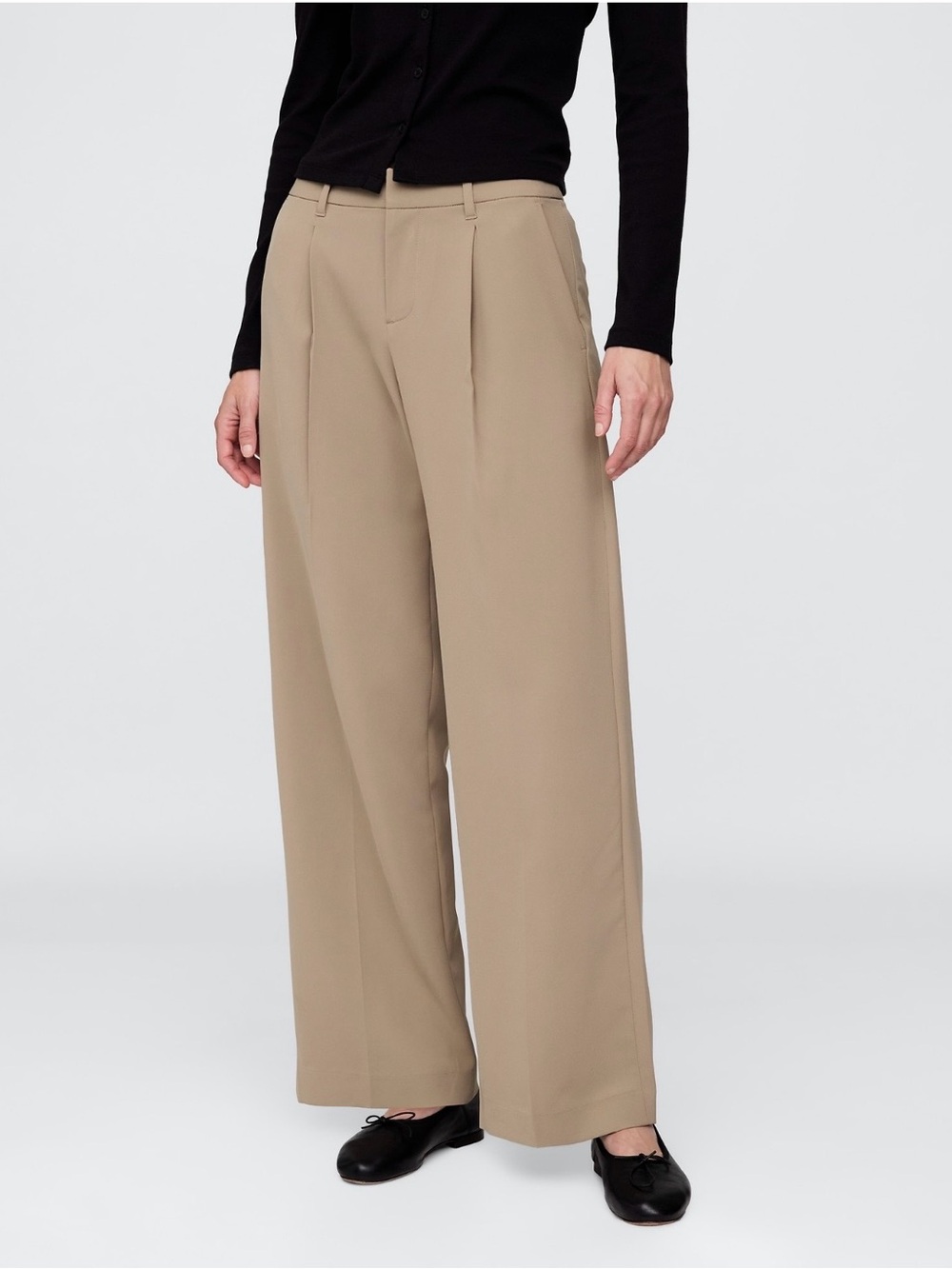 Gap Women’s 365 Low Rise Pleated Wide-Leg Trousers 4 Tall Beachwood beige NWT